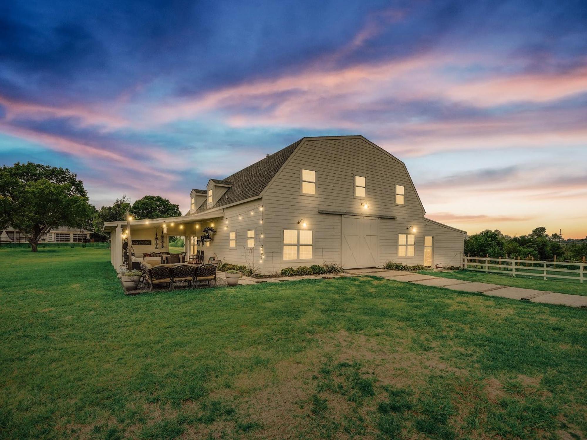 Scenic Rustic Farmhouse - Patio Gameroom Firepit Гарленд Экстерьер фото